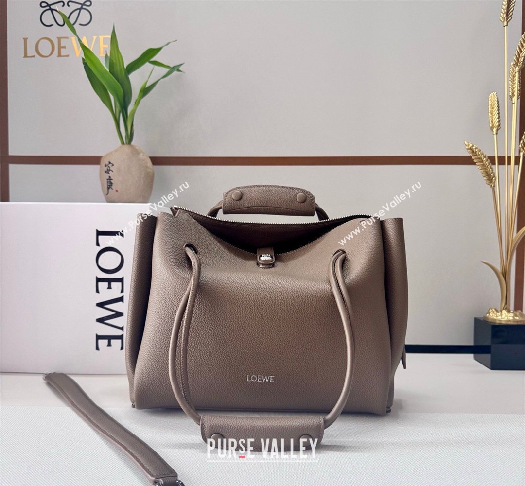 Loewe Medium Madrid bag in supple grained calfskin Taupe 20265 052451 (nana-260407070)