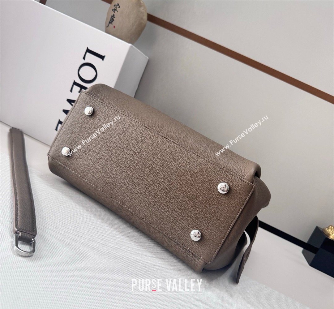 Loewe Medium Madrid bag in supple grained calfskin Taupe 20265 052451 (nana-260407070)