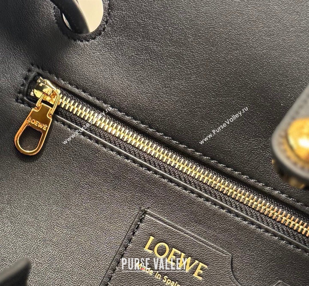 Loewe Large Madrid bag in supple calfskin leather Black 2026 052510 (nana-260407074)