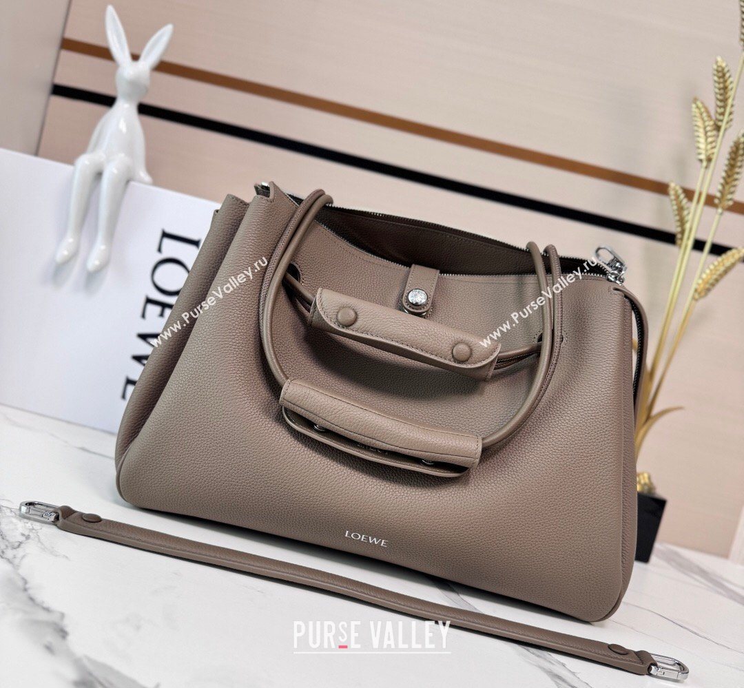 Loewe Large Madrid bag in supple calfskin leather Taupe 2026 052510 (nana-260407076)
