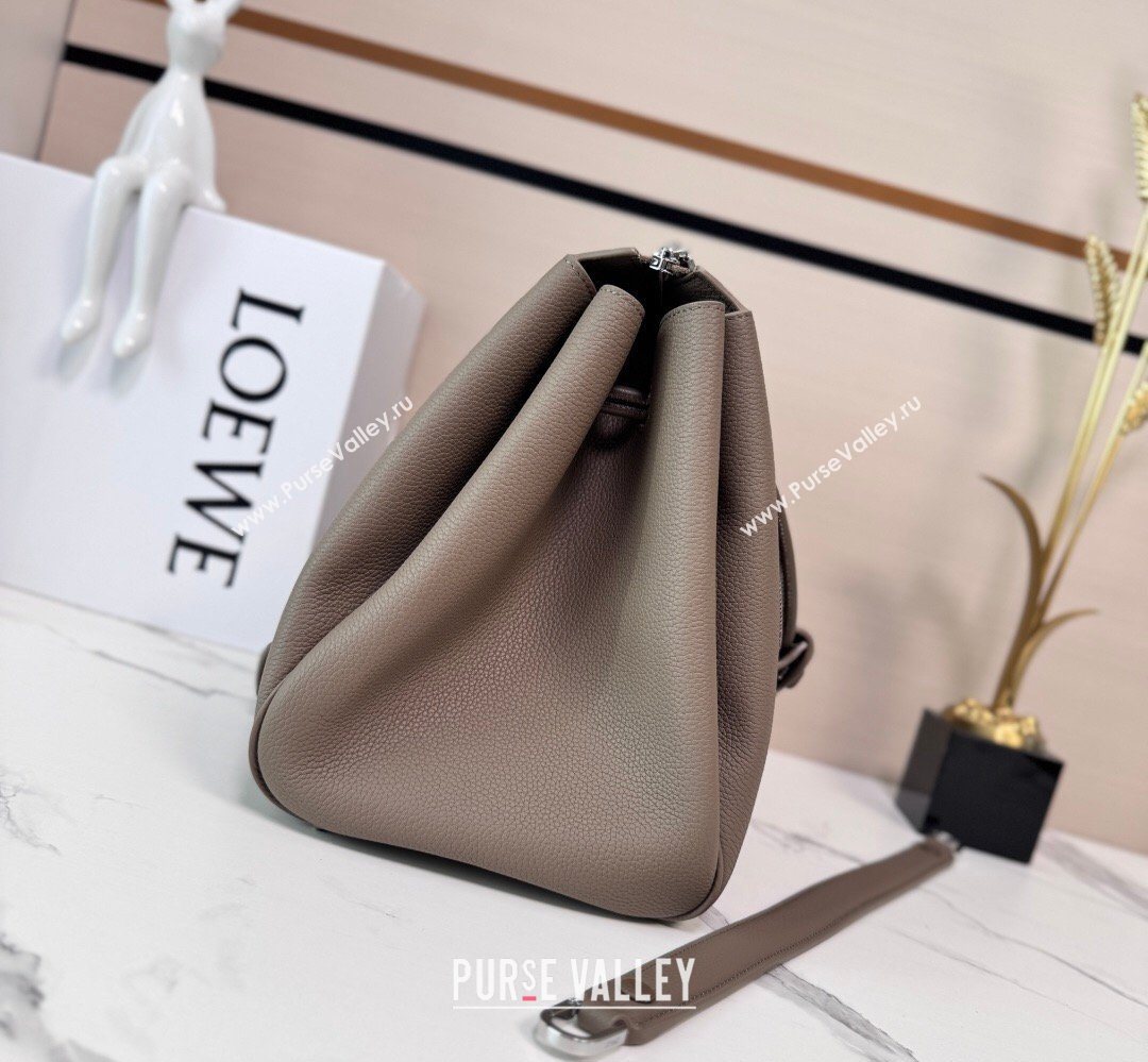 Loewe Large Madrid bag in supple calfskin leather Taupe 2026 052510 (nana-260407076)