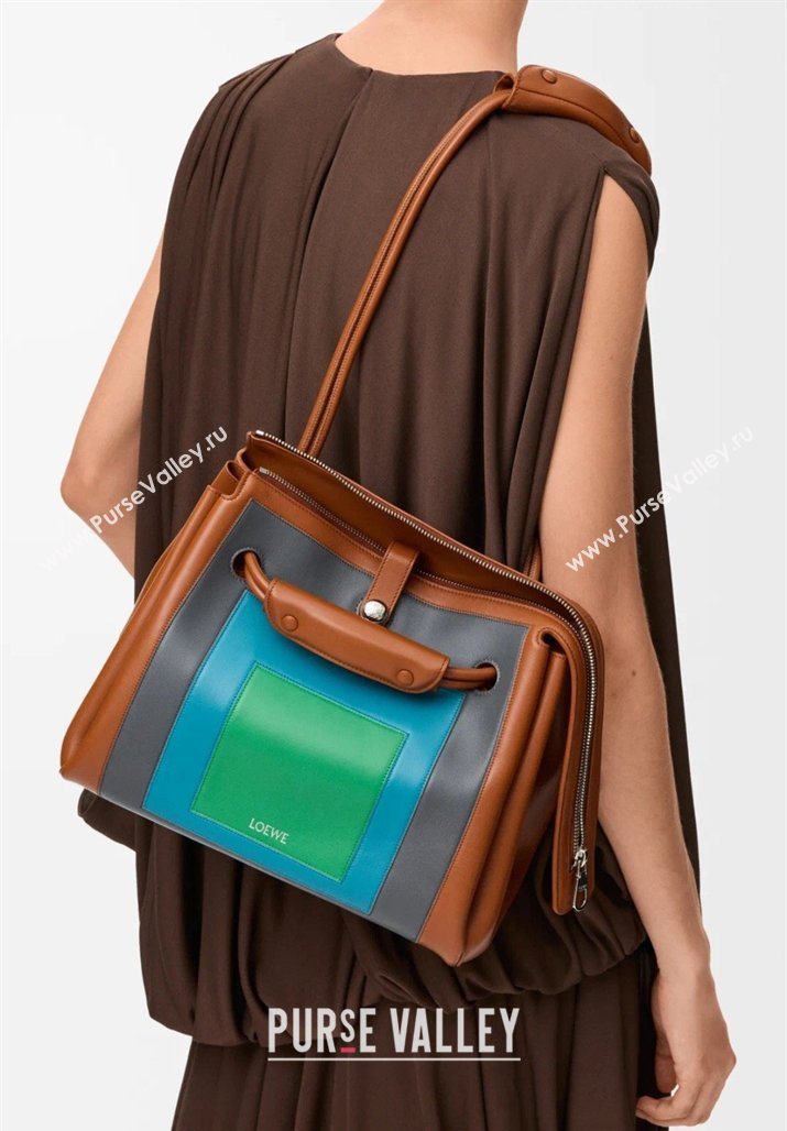Loewe Medium Madrid bag in supple calfskin leather Caramel/Bright Green 2026 062451 (nana-260407078)