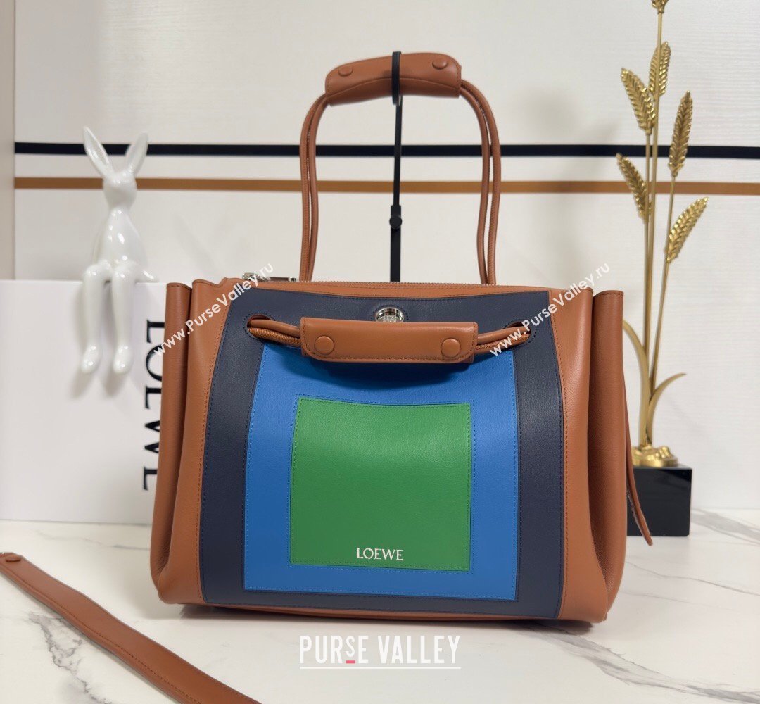 Loewe Medium Madrid bag in supple calfskin leather Caramel/Bright Green 2026 062451 (nana-260407078)