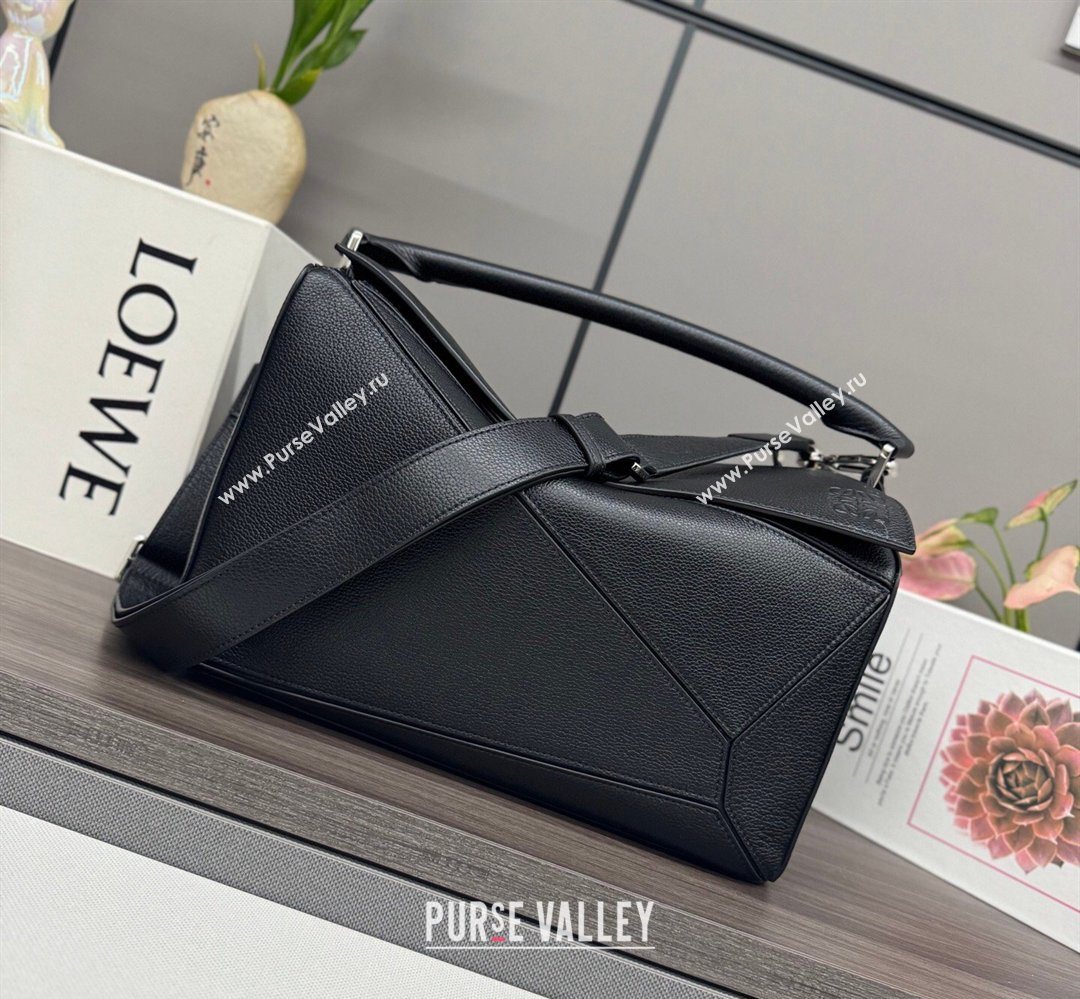 Loewe Large Puzzle Edge bag in soft grained calfskin Black 2026 052446 (Ys-260407081)