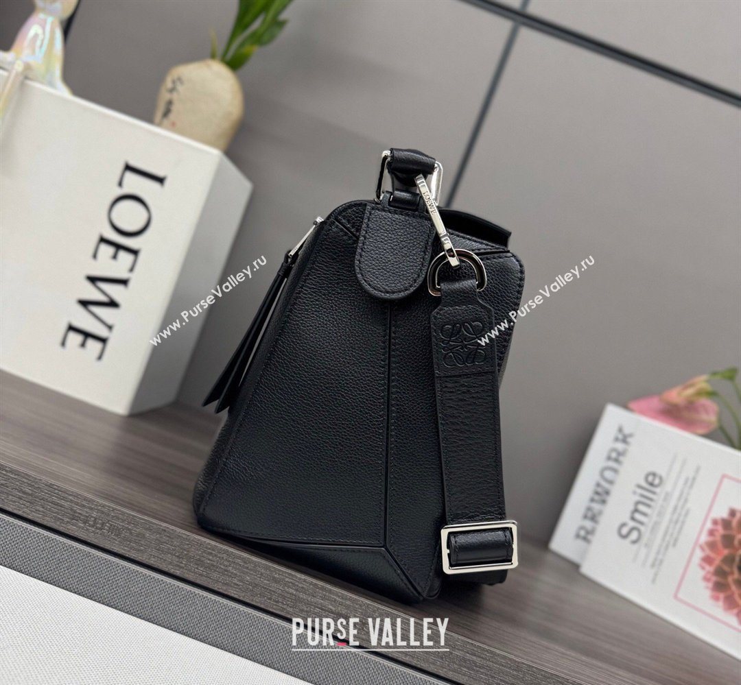 Loewe Large Puzzle Edge bag in soft grained calfskin Black 2026 052446 (Ys-260407081)