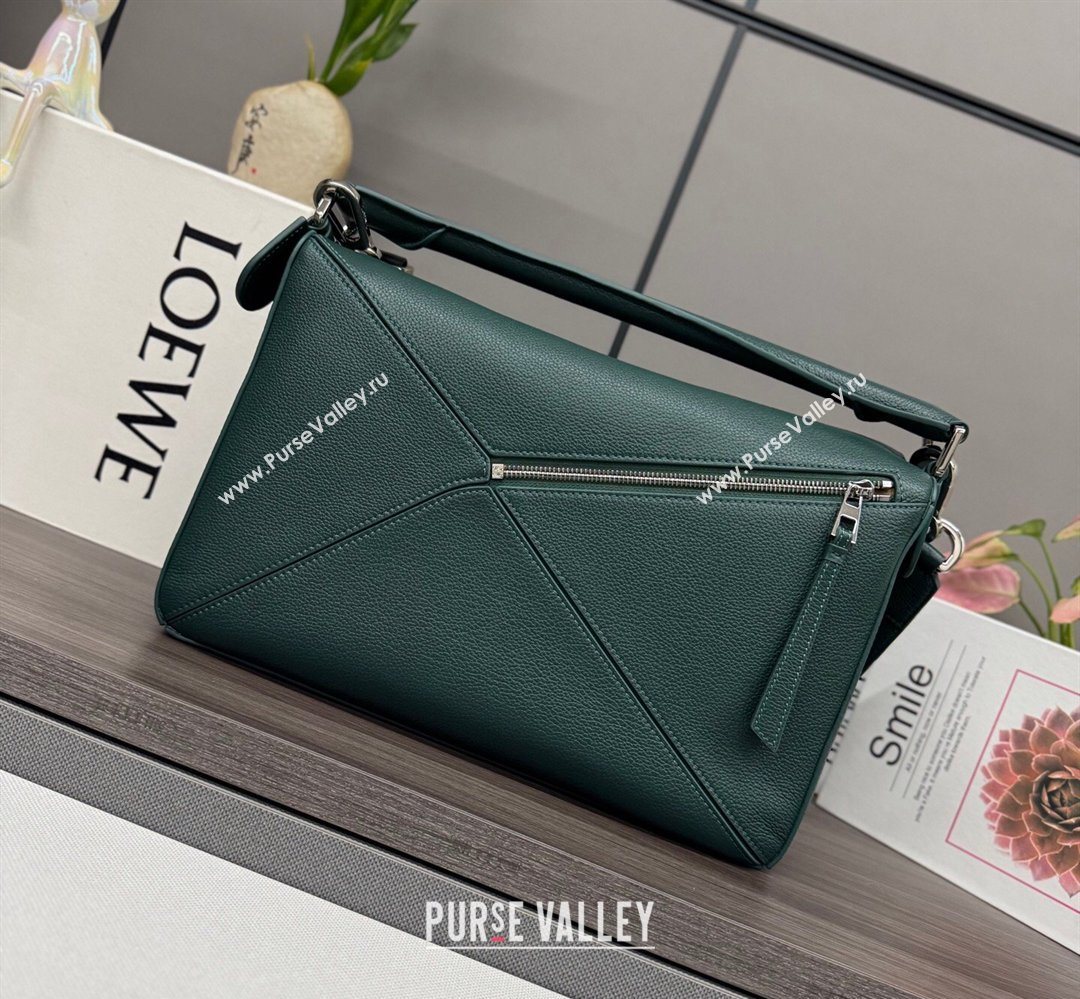 Loewe Large Puzzle Edge bag in soft grained calfskin Dark Green 2026 052446 (Ys-260407082)