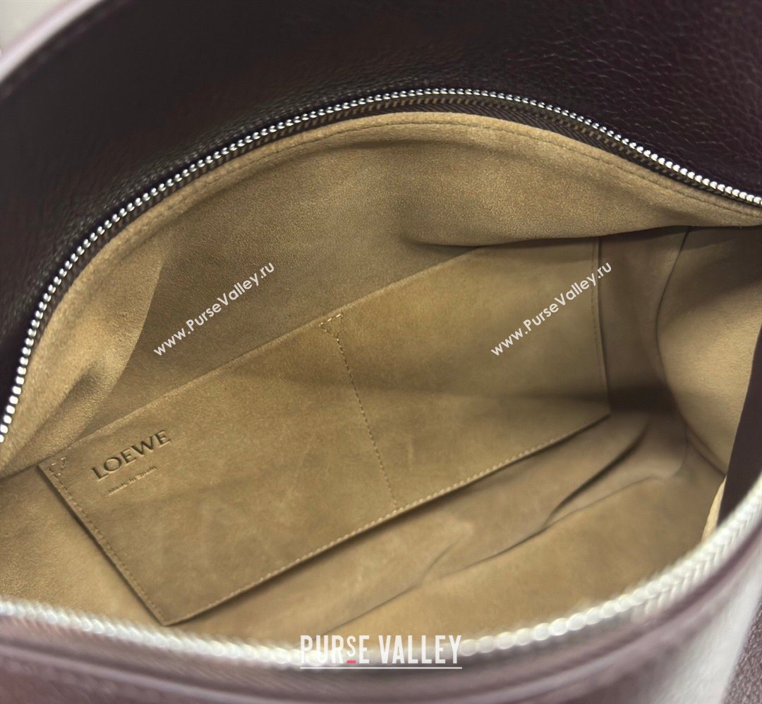 Loewe Large Puzzle Edge bag in soft grained calfskin Cinnabar Red 2026 052446 (Ys-260407084)