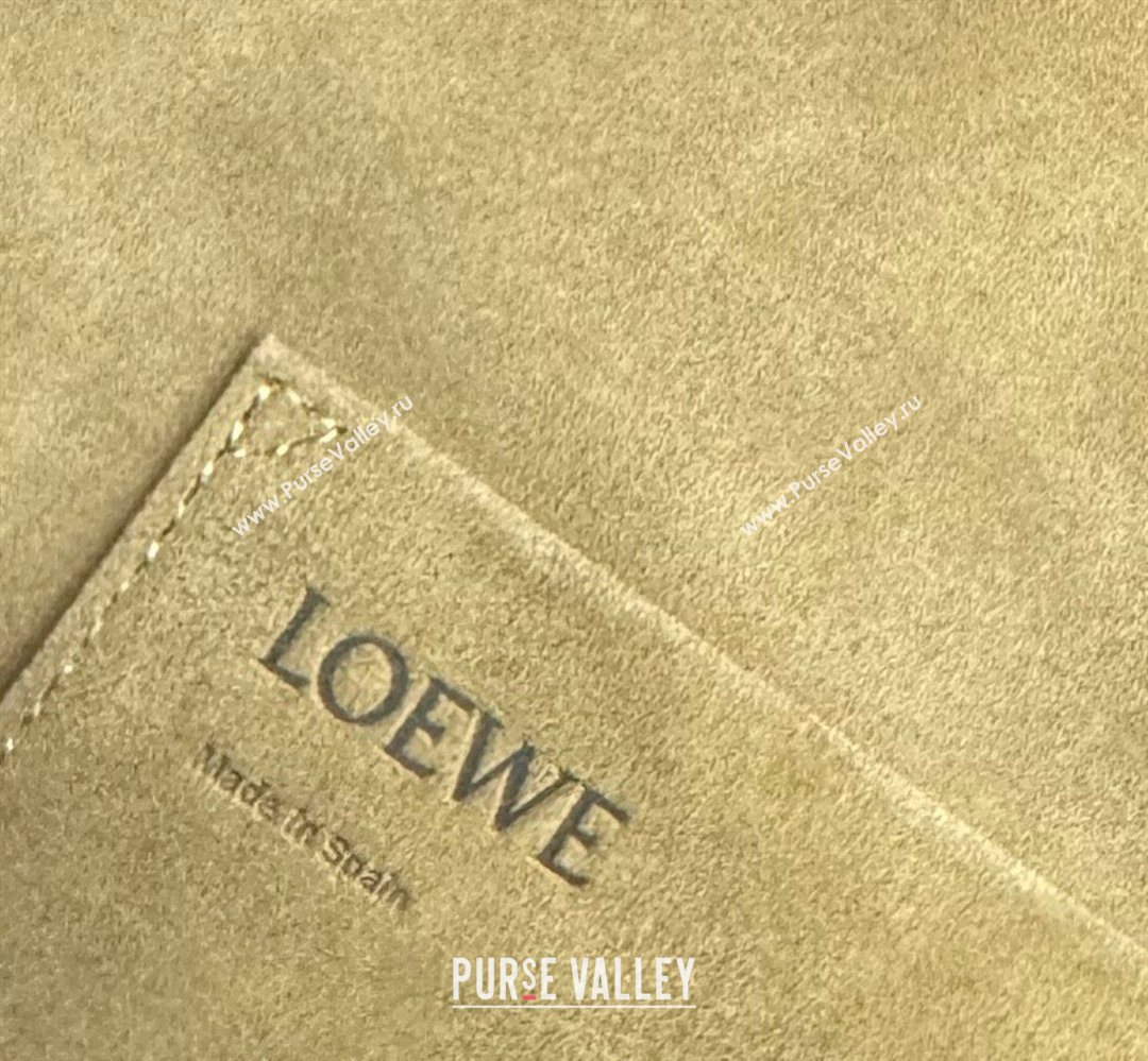 Loewe Large Puzzle Edge bag in soft grained calfskin Cinnabar Red 2026 052446 (Ys-260407084)
