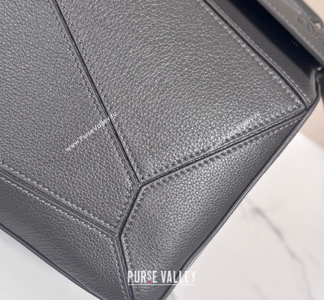 Loewe Large Puzzle Edge bag in soft grained calfskin Dark Grey 2026 052446 (Ys-260407085)