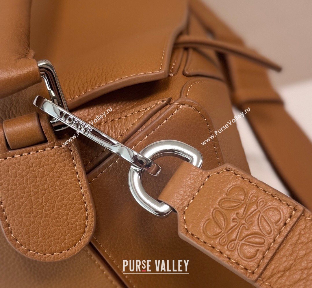 Loewe Large Puzzle Edge bag in soft grained calfskin Canyon Brown 2026 052446 (Ys-260407087)