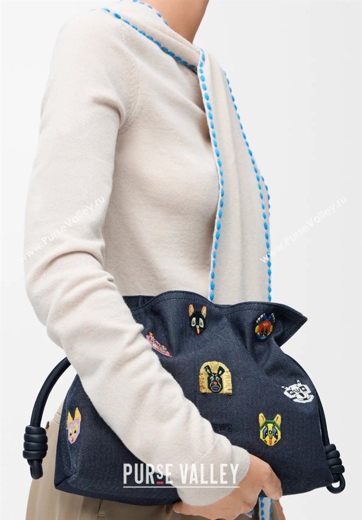 Louis Wain x Loewe Medium Flamenco Clutch in Cat Embroidered Denim Blue 2026 (Ys-260407060)