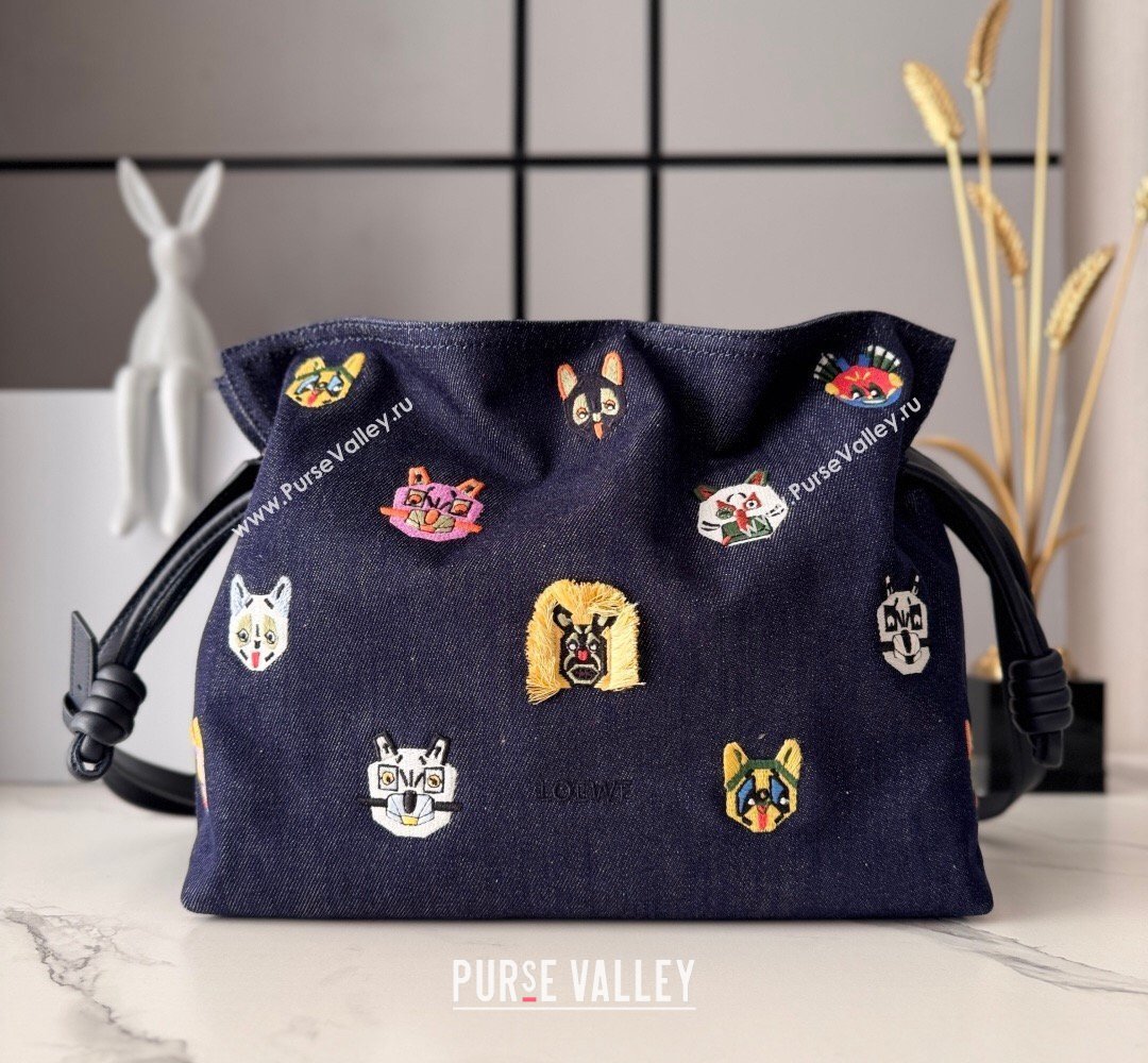 Louis Wain x Loewe Medium Flamenco Clutch in Cat Embroidered Denim Blue 2026 (Ys-260407060)