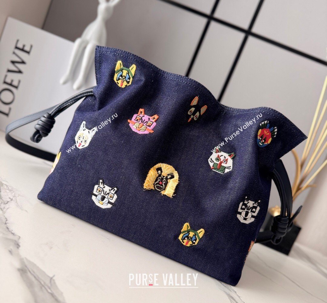 Louis Wain x Loewe Medium Flamenco Clutch in Cat Embroidered Denim Blue 2026 (Ys-260407060)