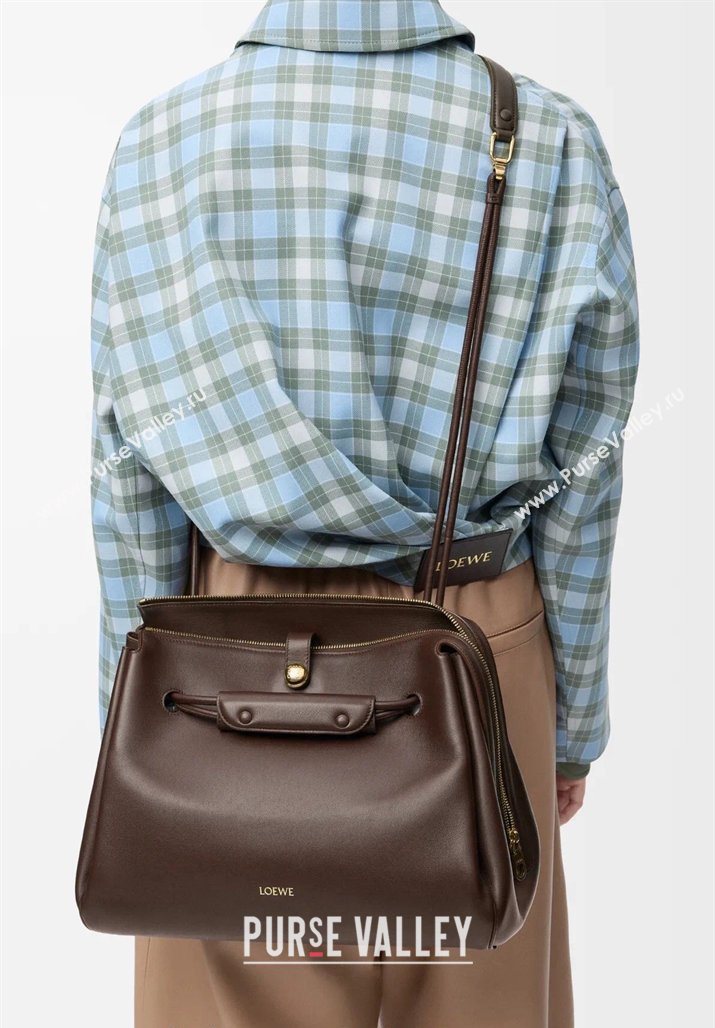 Loewe Medium Madrid bag in supple calfskin leather Brownie 20265 052451 (nana-260407068)