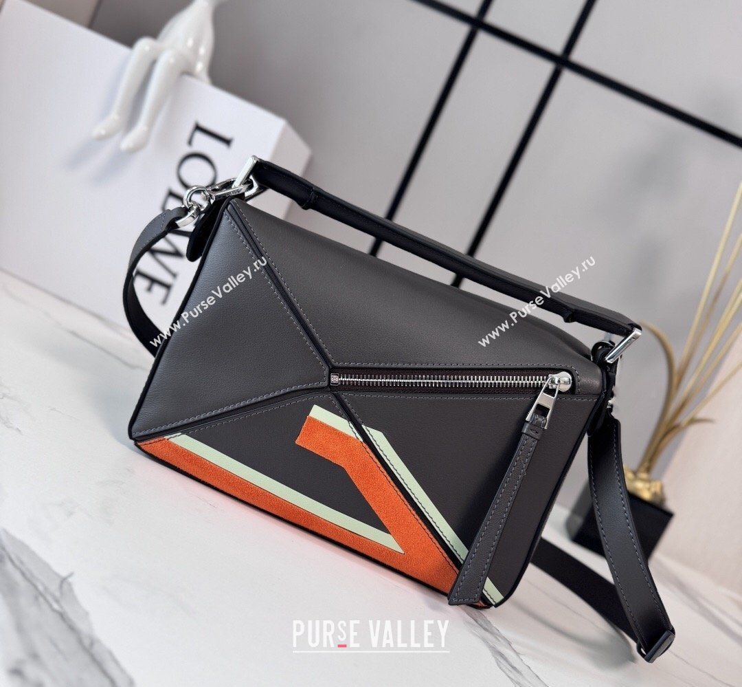 Loewe Small Classic Calfskin Futurist Cat Puzzle Bag Dark Grey 2026 (Ys-260407064)