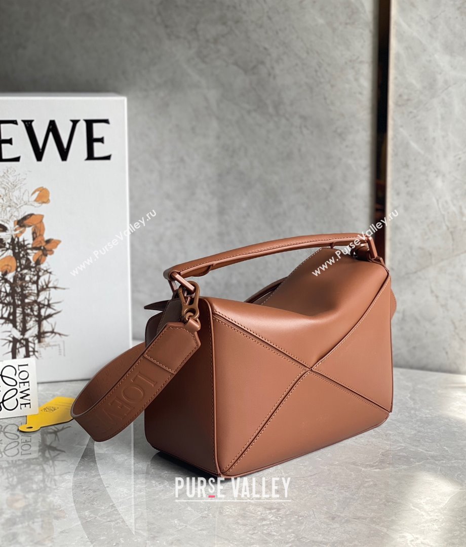 Loewe Small Puzzle bag in Satin Calfskin with Wide Leather Strap Caramel Brown 2024 (Ys-240202075)