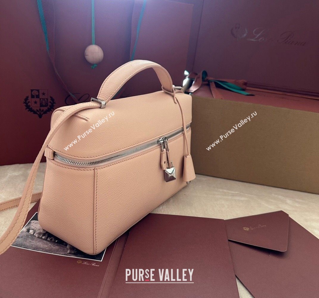 Loro Piana Extra Pocket Pouch L27 in Palm-Grained Calfskin Nude Pink 2024 (TZ-240717140)