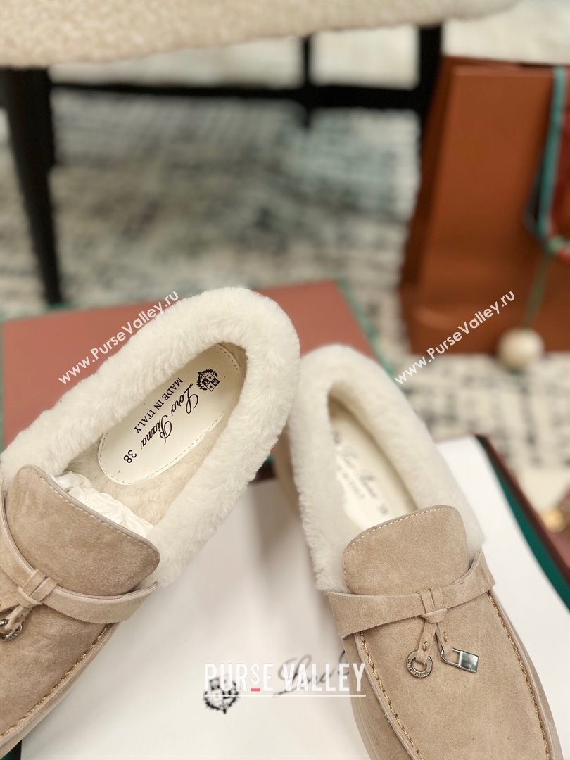 Loro Piana Summer Charm Loafers in Suede and Rabbit Fur Nude 2024 LP101103 (KL-241011075)