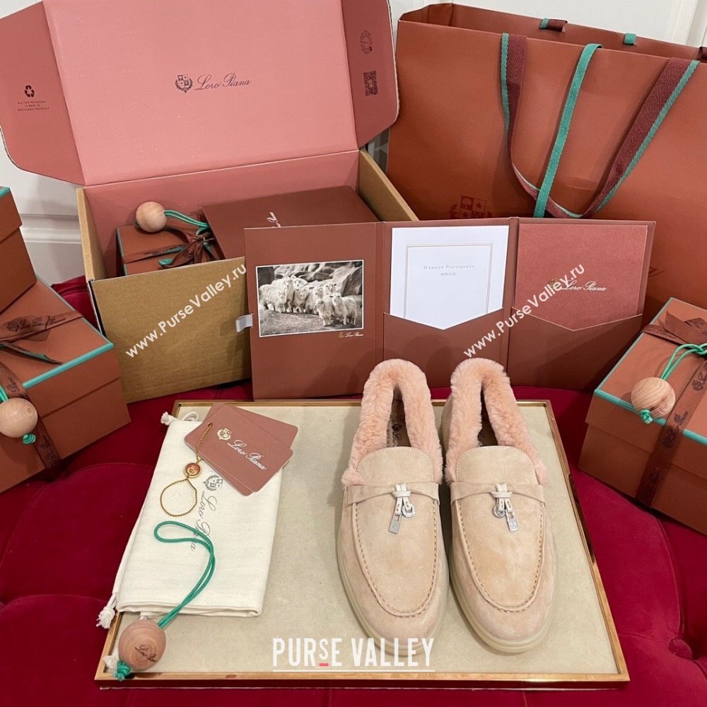 Loro Piana Summer Charm Loafers in Suede and Beaver Fur Light Pink 2024 LP101103 (KL-241113137)