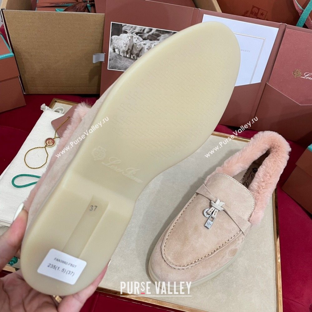 Loro Piana Summer Charm Loafers in Suede and Beaver Fur Light Pink 2024 LP101103 (KL-241113137)