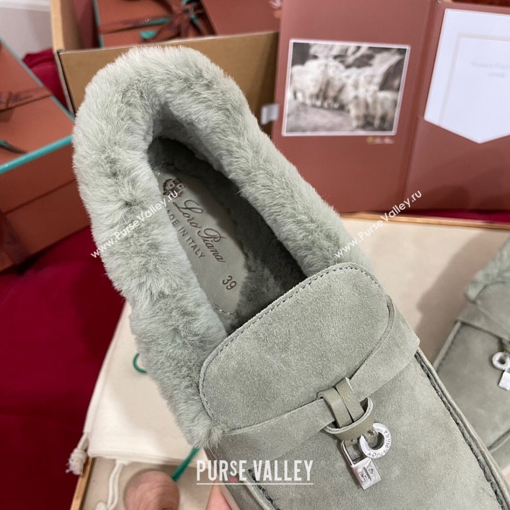 Loro Piana Summer Charm Loafers in Suede and Beaver Fur Dusty Green 2024 LP101103 (KL-241113141)