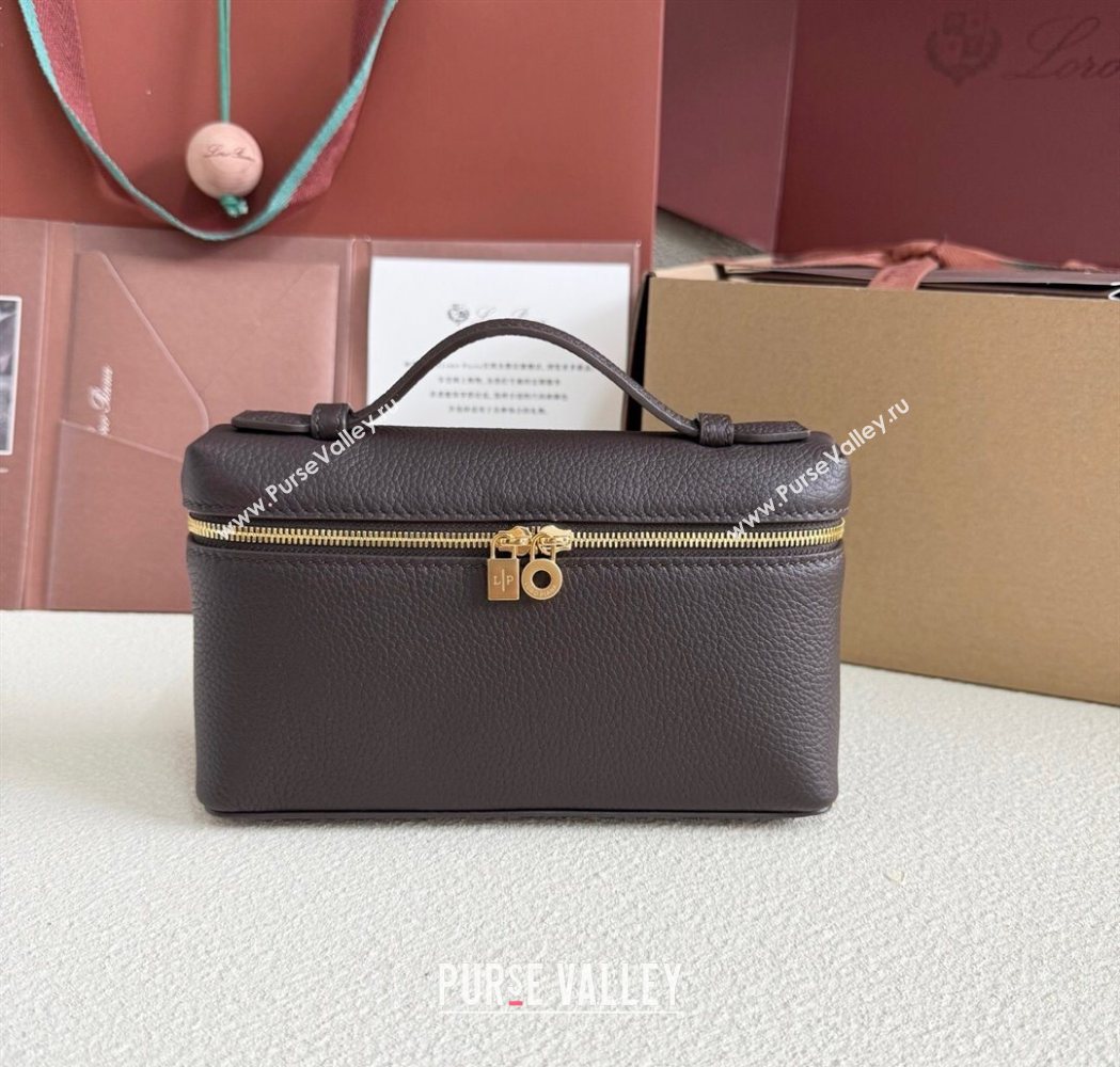 Loro Piana LP Extra Pocket Pouch L19 in Grained Calfskin Coffee 2025 (YY-250625048)