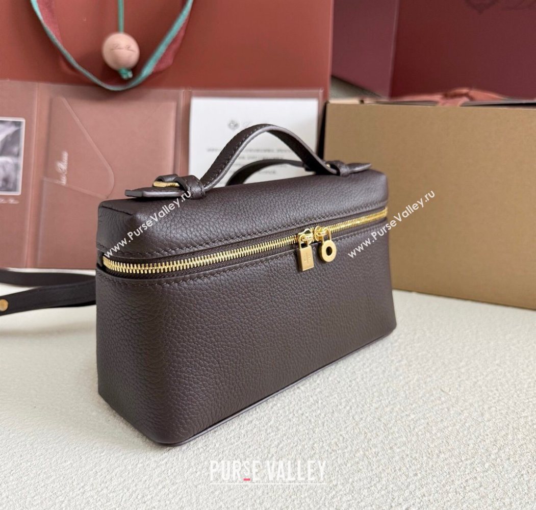 Loro Piana LP Extra Pocket Pouch L19 in Grained Calfskin Coffee 2025 (YY-250625048)