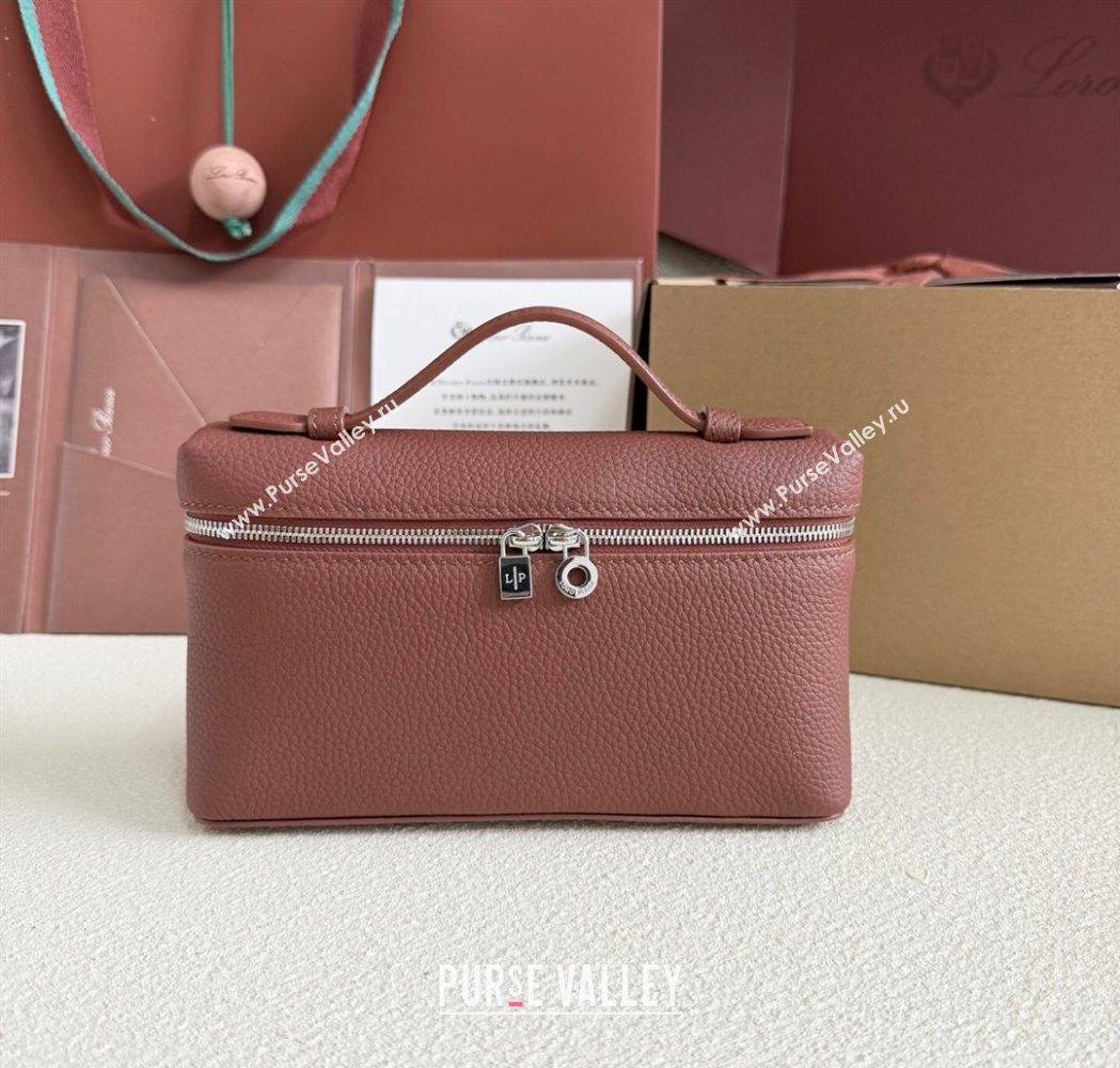 Loro Piana LP Extra Pocket Pouch L19 in Grained Calfskin Brick 2025 (YY-250625049)
