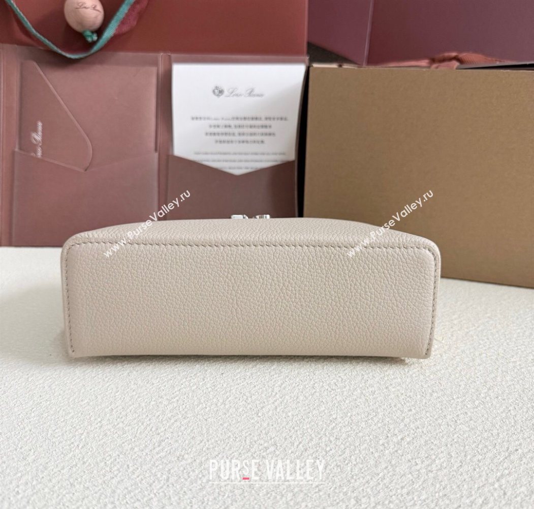 Loro Piana LP Extra Pocket Pouch L19 in Grained Calfskin Light Grey 2025 (YY-250625053)