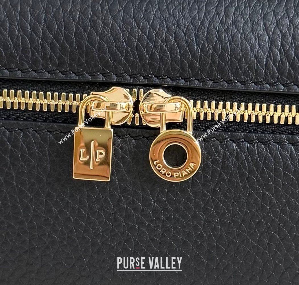 Loro Piana LP Extra Pocket Pouch L19 in Grained Calfskin Black/Gold 2025 (YY-250625061)