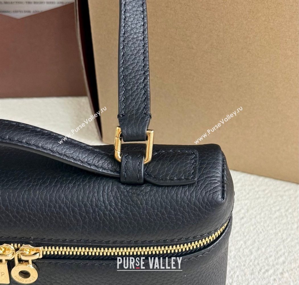 Loro Piana LP Extra Pocket Pouch L19 in Grained Calfskin Black/Gold 2025 (YY-250625061)