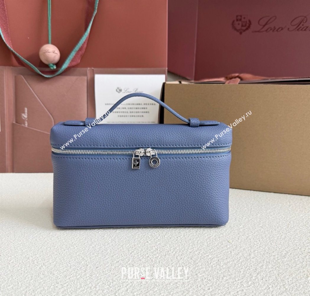 Loro Piana LP Extra Pocket Pouch L19 in Grained Calfskin Indigo Blue 2025 (YY-250625067)
