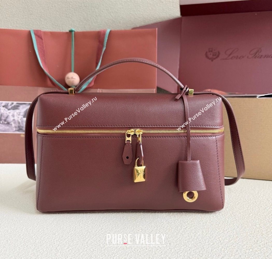 Loro Piana LP Extra Pocket Pouch L27 in Grained Calfskin Ormosia 2025 (YY-250625073)