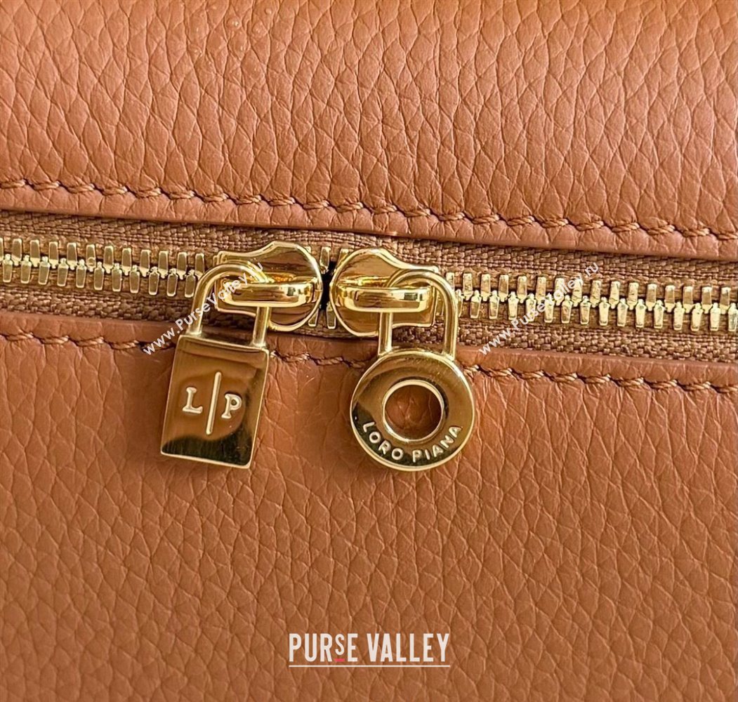 Loro Piana LP Extra Pocket Pouch L19 in Grained Calfskin Tabac Brown/Gold 2025 (YY-250625040)