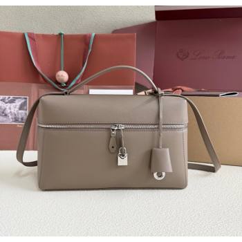 Loro Piana LP Extra Pocket Pouch L27 in Grained Calfskin Warm Grey 2025 (YY-250625074)