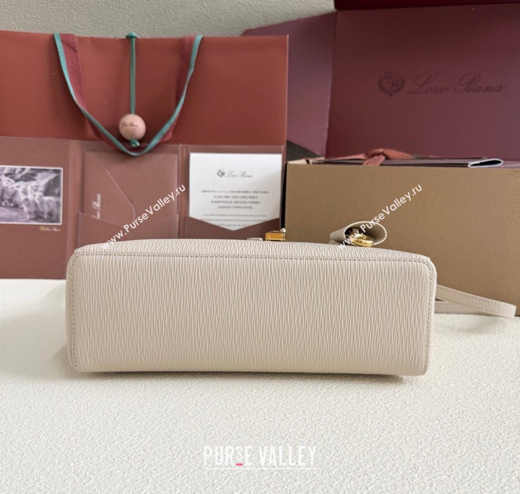 Loro Piana LP Extra Pocket Pouch L27 in Waved Calfskin Light Beige 2025 (YY-250625075)