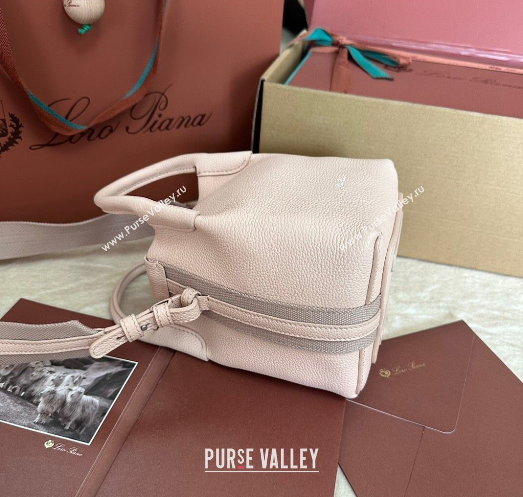 Loro Piana Small Bale Bucket Bag in Grained Calfskin Leather Marble Pink 2025 0925 (XLU-250925065)