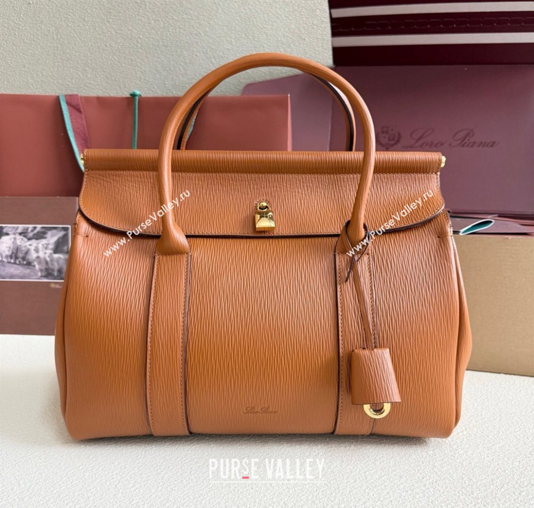 Loro Piana Loom Top Handle bag L32 in Textured Calfskin Leather Brown 2025 0925 (XLU-250925098)
