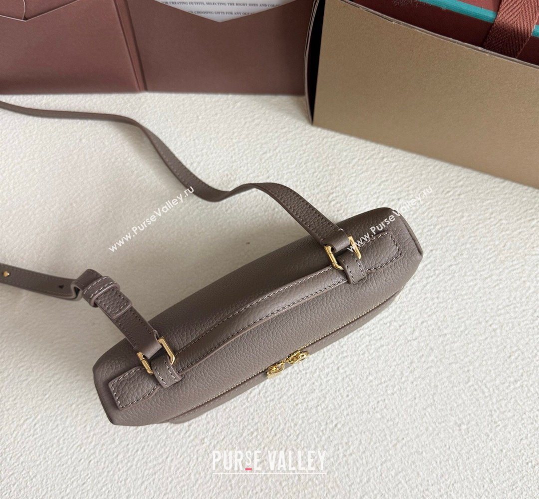 Loro Piana LP Extra Pocket Pouch L19 in Grained Leather Warm Beige 2026 FAI8393 (YY-260408042)