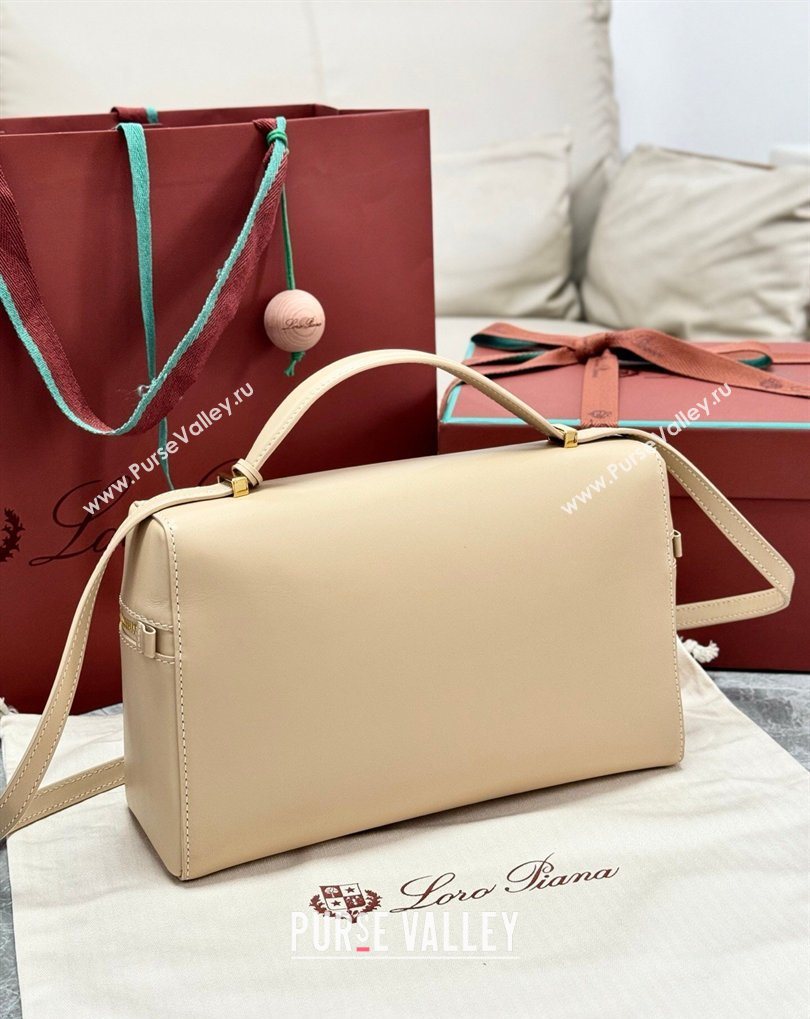 Loro Piana LP Extra Bag L27 in Smooth Leather Light Mastic 2026 FAO3001 (BF-260408048)