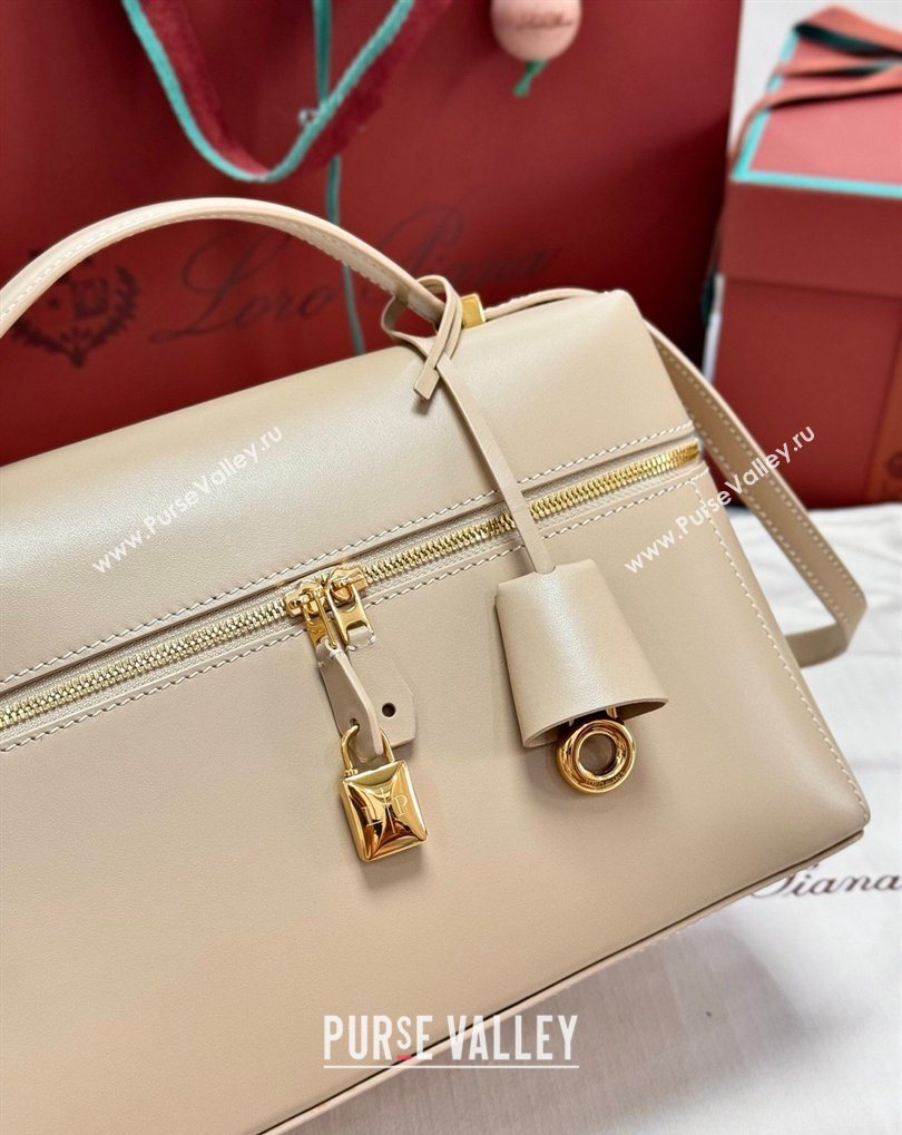 Loro Piana LP Extra Bag L27 in Smooth Leather Light Mastic 2026 FAO3001 (BF-260408048)