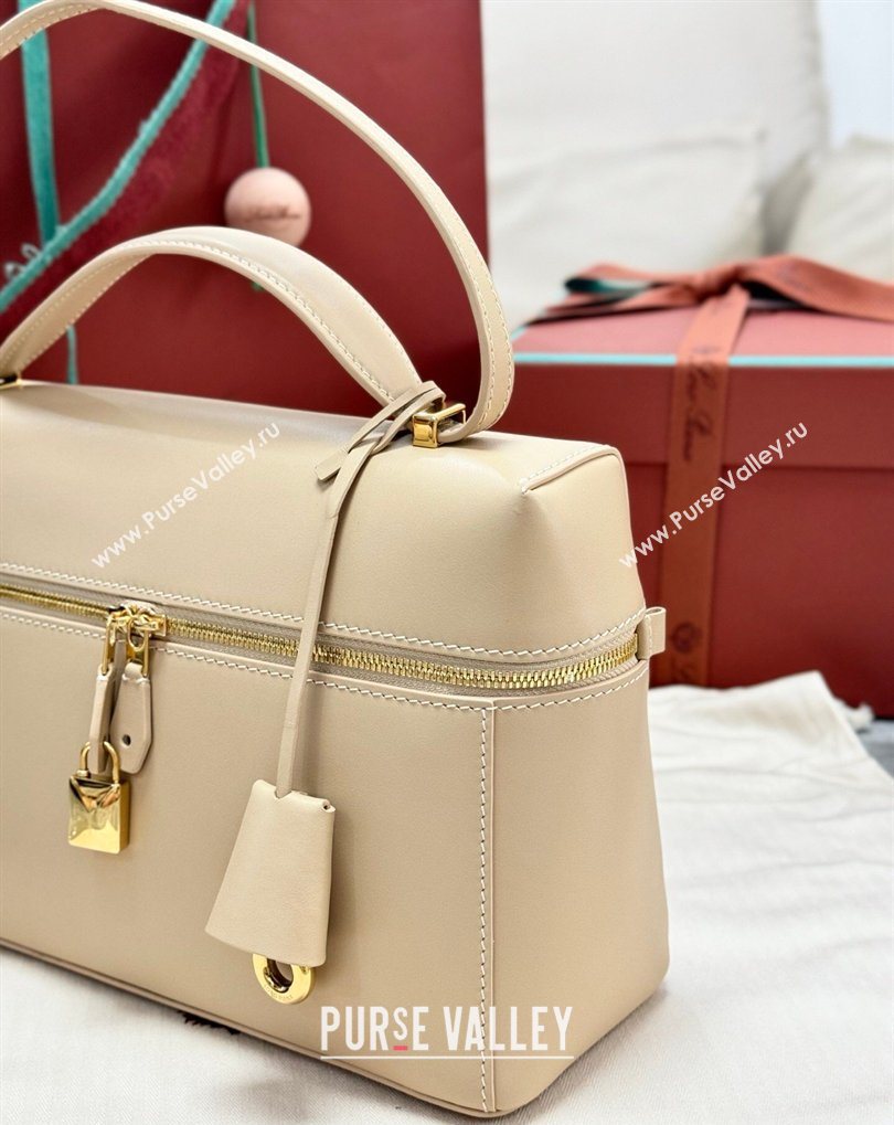 Loro Piana LP Extra Bag L27 in Smooth Leather Light Mastic 2026 FAO3001 (BF-260408048)