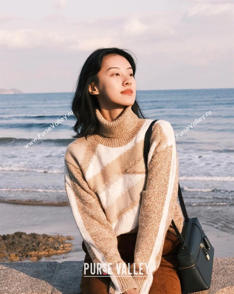 Loro Piana LP Extra Bag L27 in Palm-Grained Leather Navy Blue 2026 FAO3001 (BF-260408056)