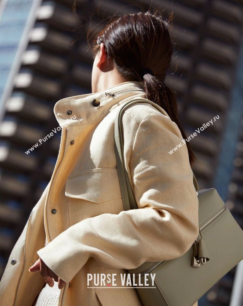 Loro Piana LP Extra Bag L27 in Calfskin Leather Mustard Green 2026 FAO3001 (BF-260408057)