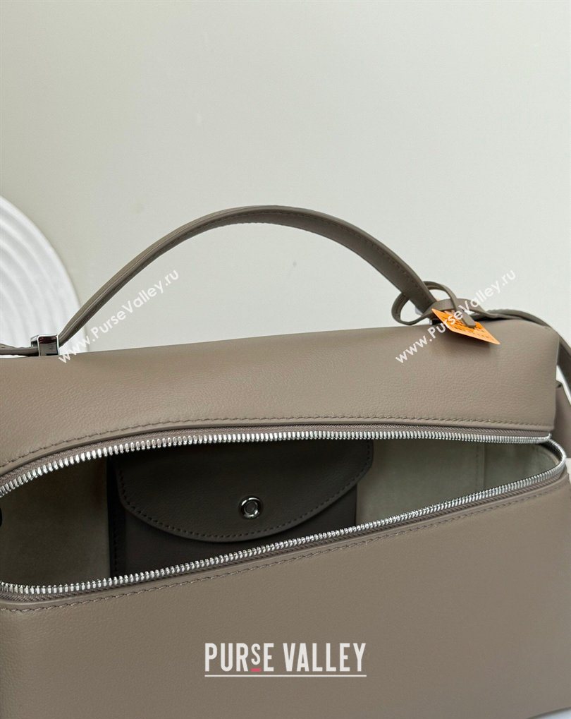 Loro Piana LP Extra Bag L27 in Calfskin Leather Warm Beige 2026 FAO3001 (BF-260408058)