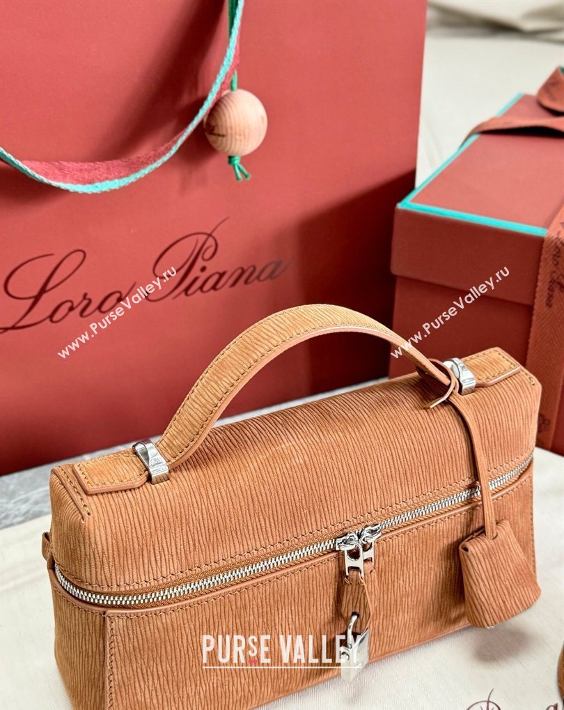 Loro Piana LP Extra Bag L23 in Wave Nubuck Leather Brown 2026 FAQ2126 (BF-260408066)