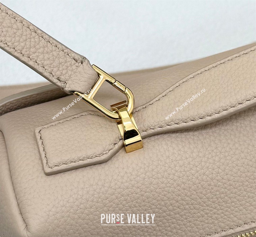 Loro Piana LP Extra Softy Bag L33 in Grained Leather Vanilla Beige 2026 FAQ6591 (MHUI-260408001)