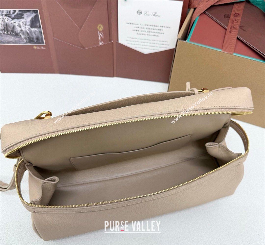 Loro Piana LP Extra Softy Bag L33 in Grained Leather Vanilla Beige 2026 FAQ6591 (MHUI-260408001)
