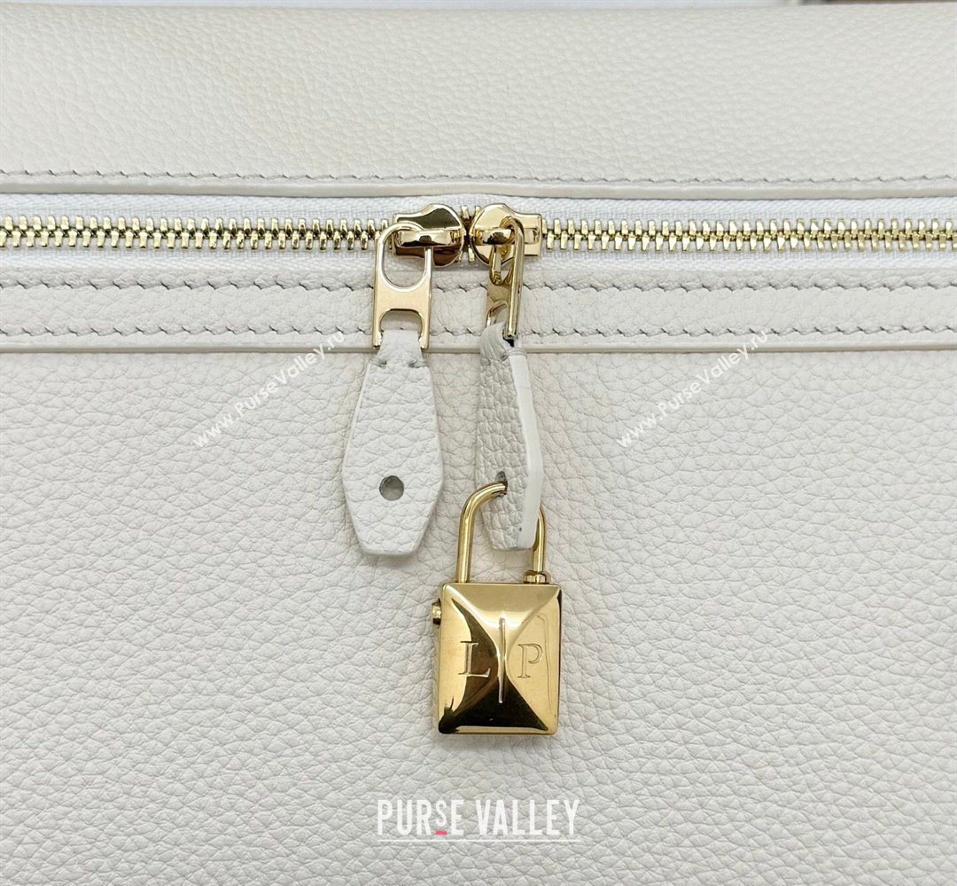Loro Piana LP Extra Softy Bag L33 in Grained Leather White 2026 FAQ6591 (MHUI-260408005)
