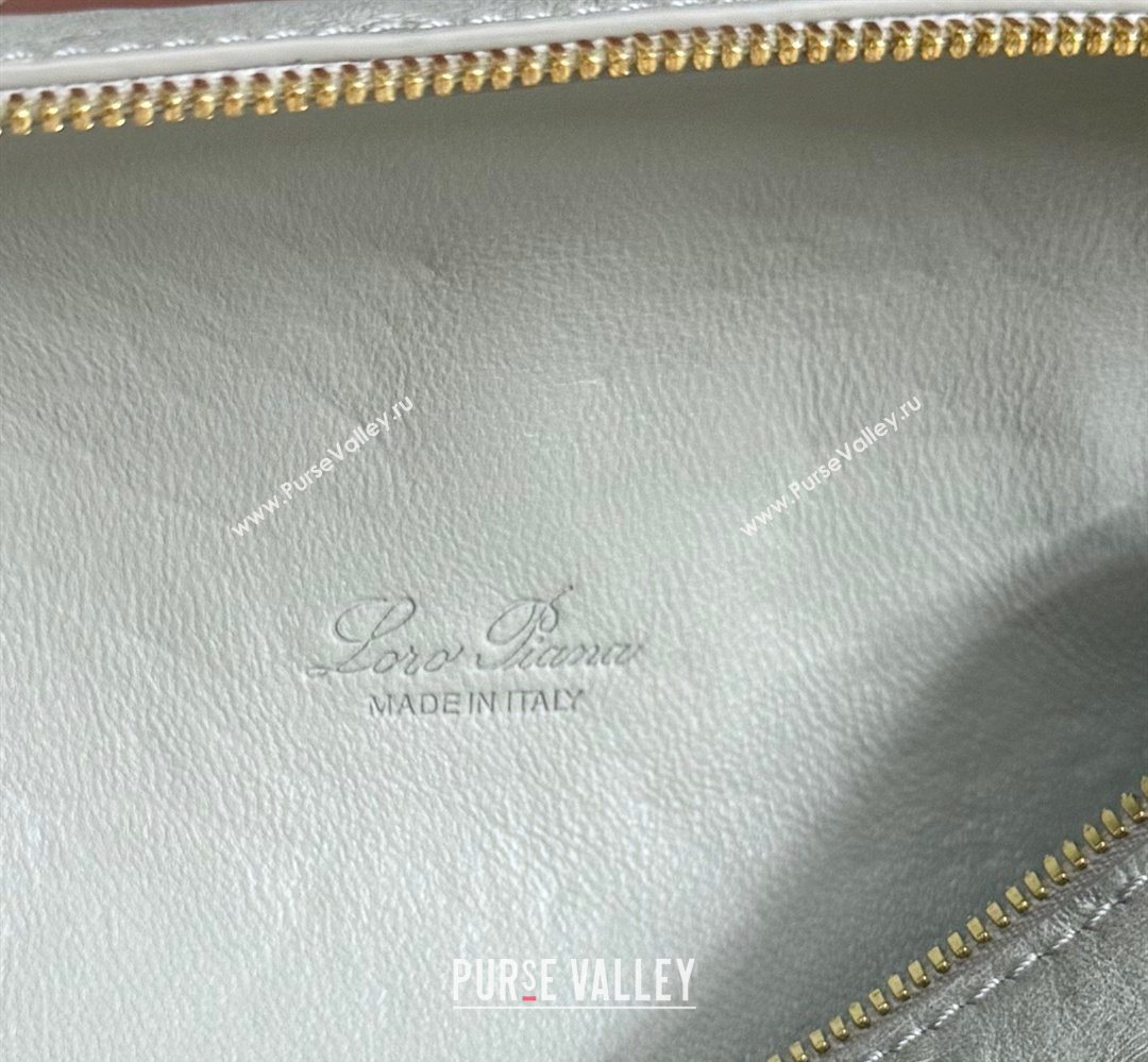 Loro Piana LP Extra Pocket Pouch L19 in Ostrich Embossed Leather Eucalyptus/Gold 2026 FAI8393 (YY-260408026)